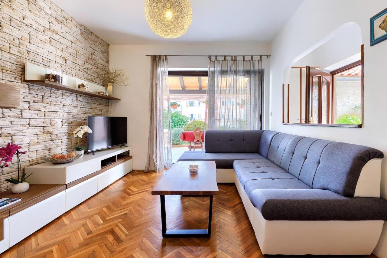 Stylish Flats With Two Bedrooms In Apartmán *