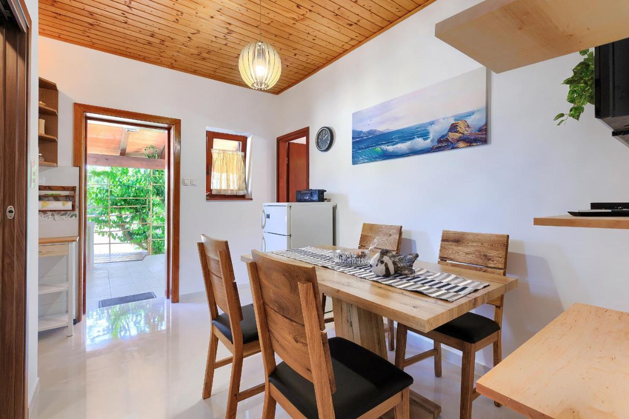 Stylish Flats With Two Bedrooms In