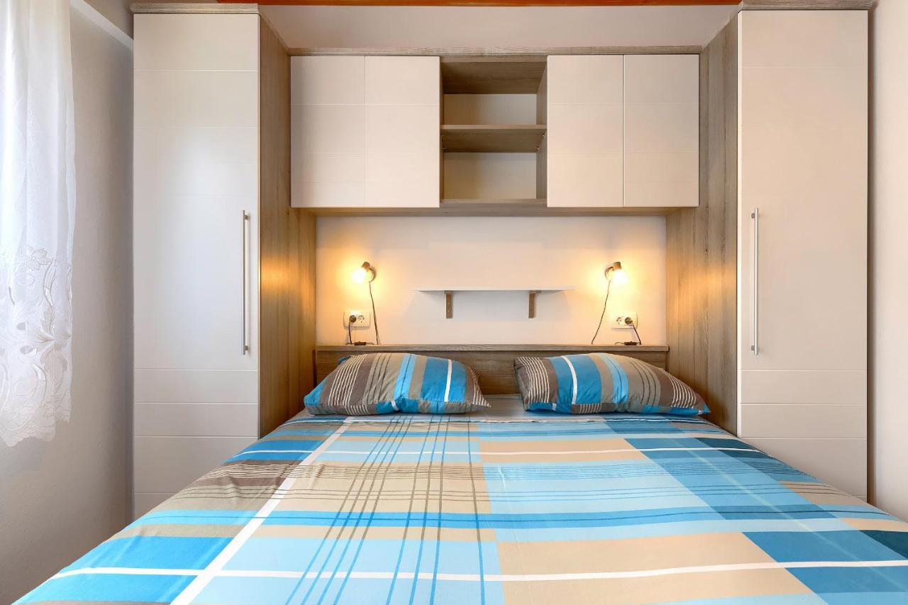 Apartamento Stylish Flats With Two Bedrooms In Premantura