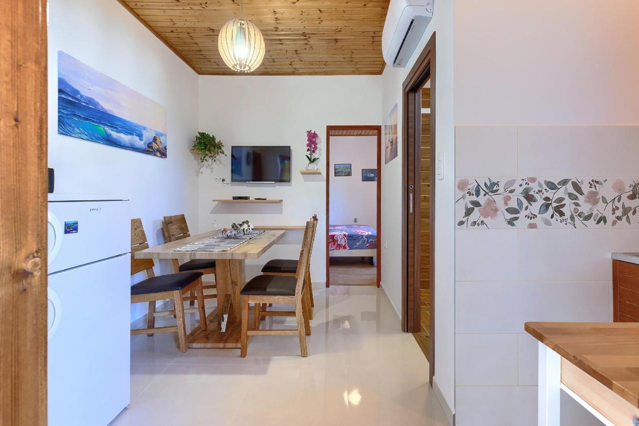 Stylish Flats With Two Bedrooms In Apartamento Premantura